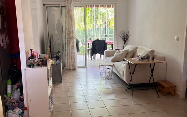 Appartement à vendre    3 pièces • 56 m2 Lamentin