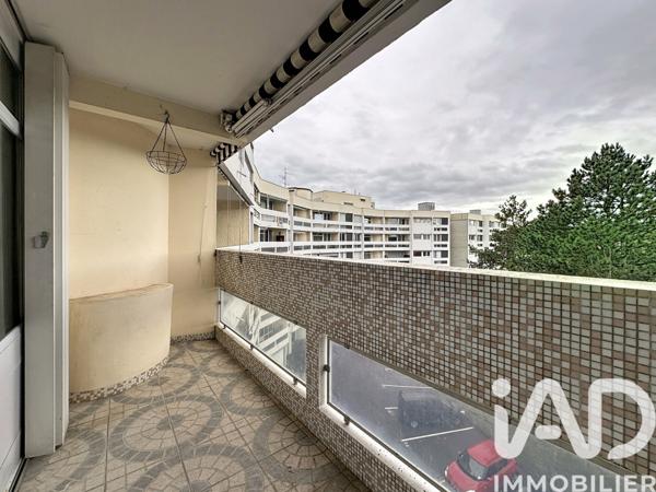Location appartement 3 pièces 66 m² Oullins