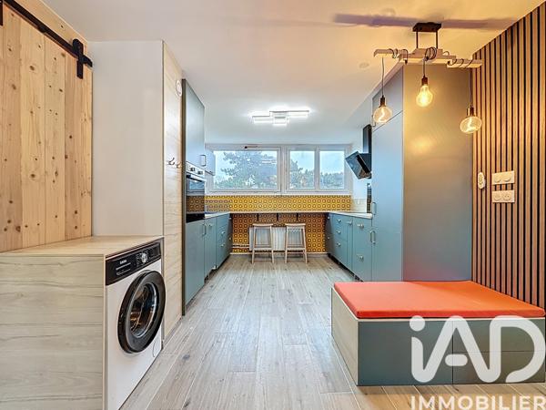 Location appartement 3 pièces 66 m² Oullins