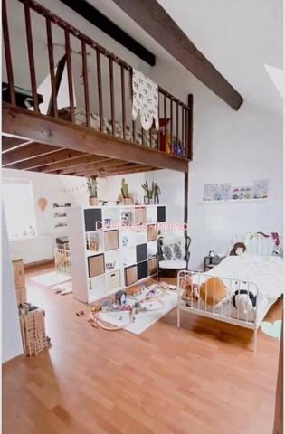 Maison à vendre 5 pièces de 140 m²