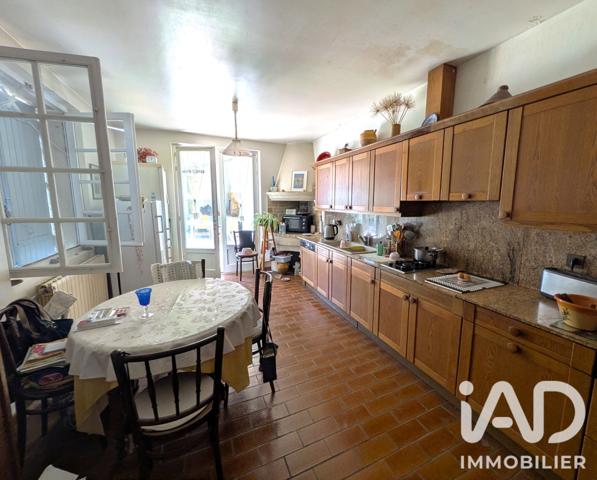 Maison à vendre 7 pièces 186 m² Villeneuve-sur-Lot