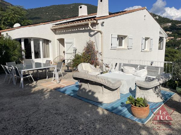 Villa 2 appartements. Piscine. Cavalaire-sur-Mer (83240)
