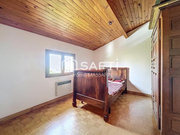 MAISON TRADITIONNELLE de  154 m² - 6 chambres