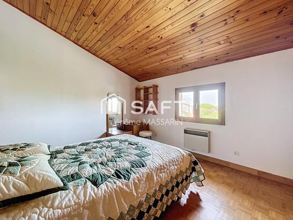 MAISON TRADITIONNELLE de  154 m² - 6 chambres