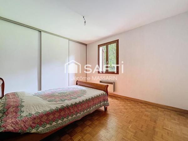 MAISON TRADITIONNELLE de  154 m² - 6 chambres