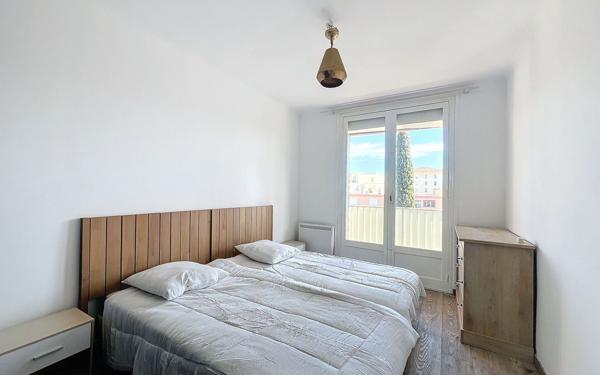 Appartement à vendre    3 pièces • 51,69 m2 Saint-Raphaël