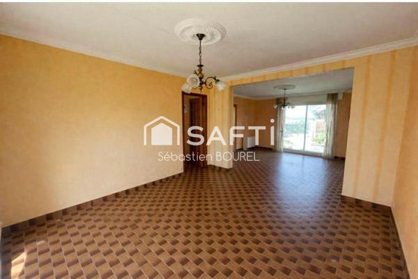 Hennebont, maison traditionnelle avec jardin