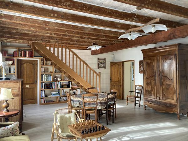 'Bâtisse de style Charentaise'