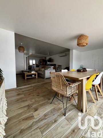 Maison traditionnelle 4 pièces de 100 m² à Saint-Estève (66240)