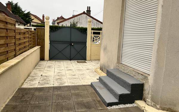 Maison à louer    4 pièces • 105 m2 Bourges
