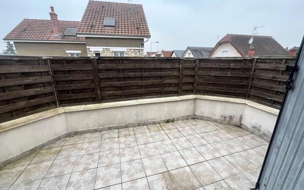 Maison à louer    4 pièces • 105 m2 Bourges