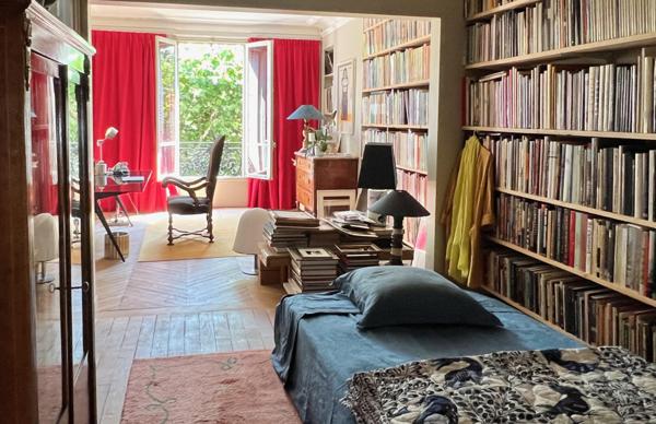 Montreuil (93100) Immeuble Bourgeois - 2 appartements (229 et 65 m2) un local commercial (71 m2)