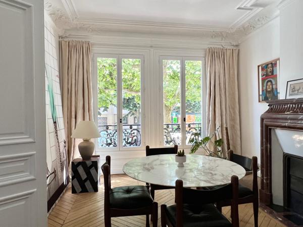 Montreuil (93100) Immeuble Bourgeois - 2 appartements (229 et 65 m2) un local commercial (71 m2)