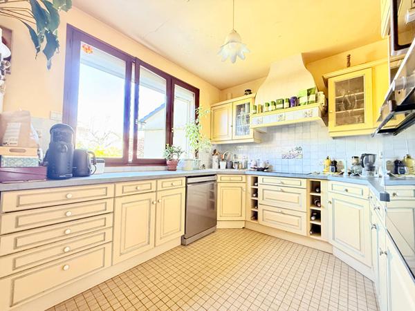 Maison Conflans Sainte Honorine 5 pièce(s) 82 m2 €289 900 ** - Référence 7602