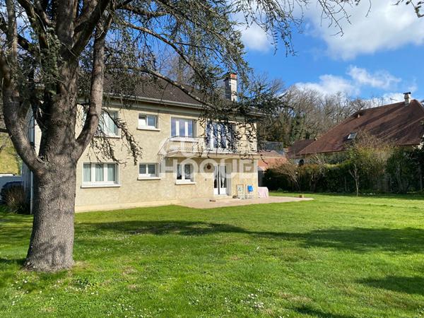 Très jolie maison avec appartement indépendant : Lons (64140)