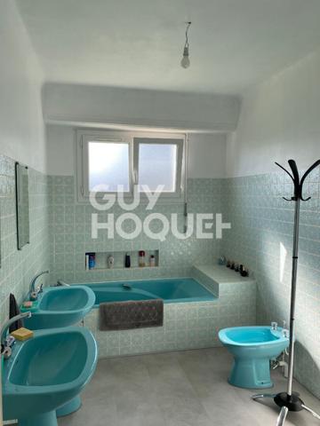 Très jolie maison avec appartement indépendant : Lons (64140)