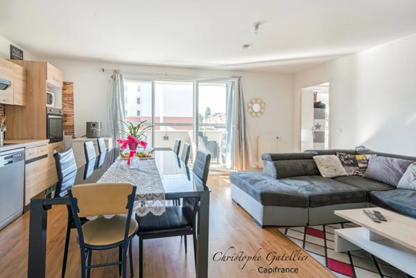 Quartier Jean Zay - Appartement 4 pièces - 3 chambres - 1 place de parking en sous-sol