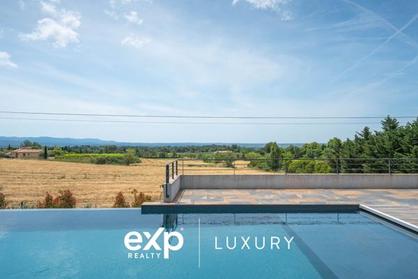 AIX EN PROVENCE - 10 MIN DU CV - GOLF SET CLUB