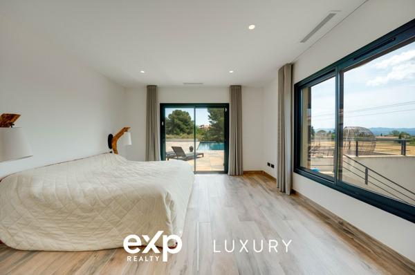 AIX EN PROVENCE - 10 MIN DU CV - GOLF SET CLUB