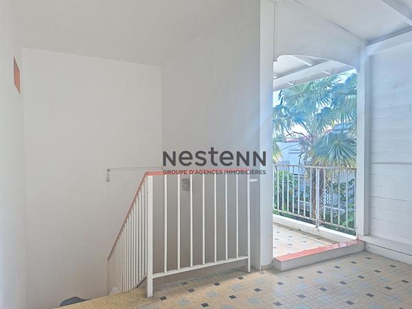 A VENDRE UNE MAISON DE 200 m2 de TYPE F4 AUX ABYMES AVEC GARAGE