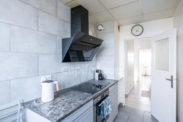 Appartement traversant à vendre 4 pièces CARRIERES SUR SEINE (78)