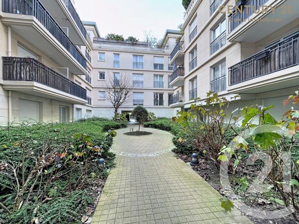 Appartement F3 à vendre  3 pièces - 78,88 m2 PUTEAUX - 92