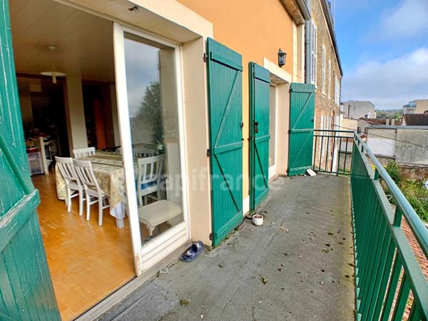 Appartement à vendre 3 pièces lumineux proche gare RER