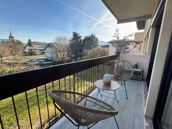 Magnifique T3 au centre ville de la Motte Servolex