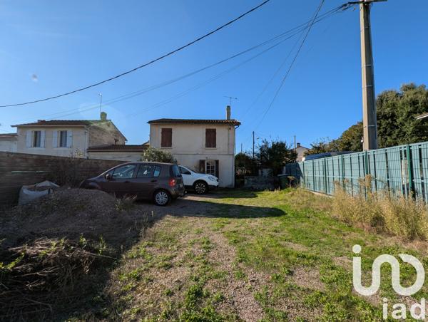 Maison à vendre 6 pièces 110 m² Ambarès-et-Lagrave