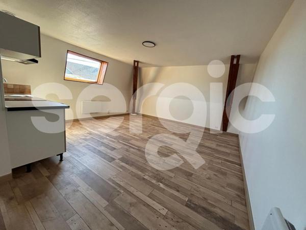 Location 2 Pieces 42 62290 Noeux Les Mines 11 1975 01 0004