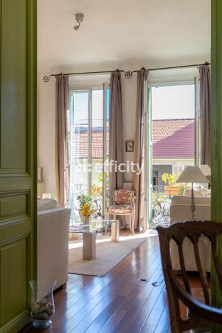 Appartement 6 pièces - 144 m² Bien prestige