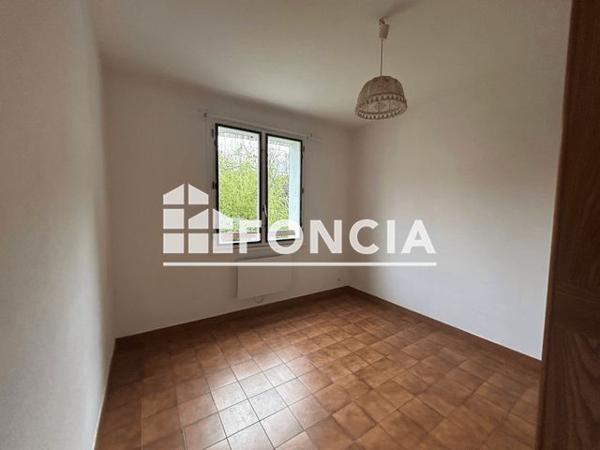 Location Appartement 2 pièces 40.74 m² - 25 RUE ANTOINE HEROET Digne-les-bains 04000