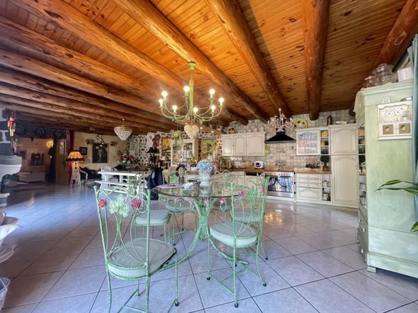 Maison 10 pièces - 270 m² Bien prestige