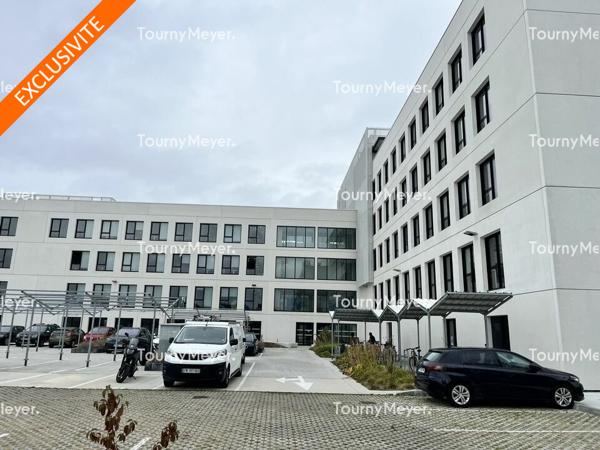 PESSAC BUREAUX A LOUER