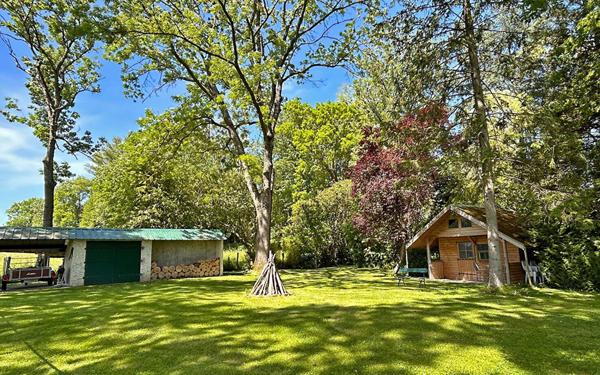 Maison à vendre    6 pièces •  Auneuil