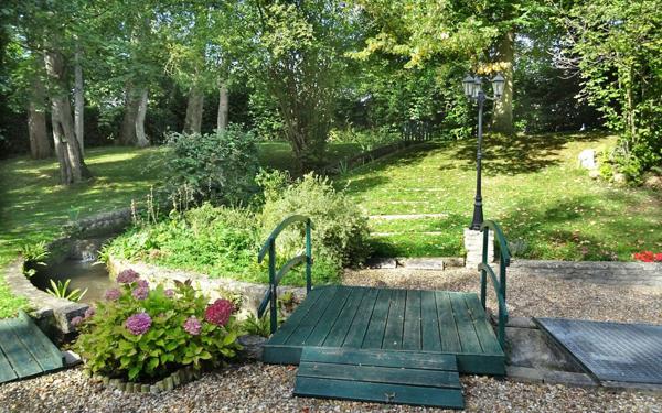 Maison à vendre    6 pièces •  Auneuil