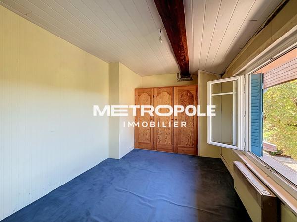 Maison 5 pièce(s) 3 chambre(s) 140 m²