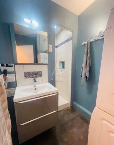 Appartement T2 entièrement rénové  Centre dArmentières