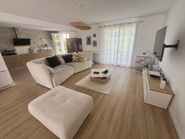 Maison familiale Villepreux 7 pièce(s) garage et jardin - coup de coeur!