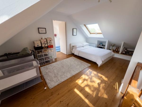 Maison familiale Villepreux 7 pièce(s) garage et jardin - coup de coeur!