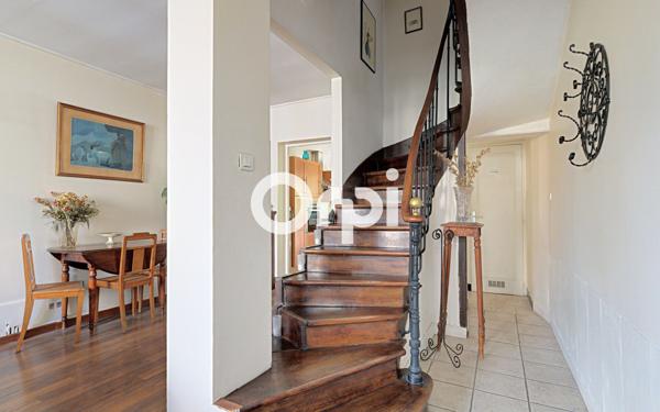 Maison à vendre    5 pièces • 109 m2 Rosny-sous-Bois