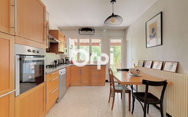 Maison à vendre    5 pièces • 109 m2 Rosny-sous-Bois