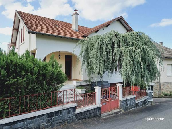 LAGUENNE (19)- Maison composée de 2 logements