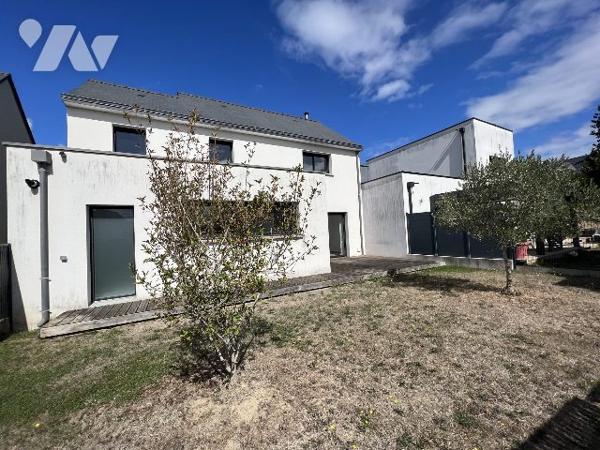 MAISON CONTEMPORAINE A VENDRE