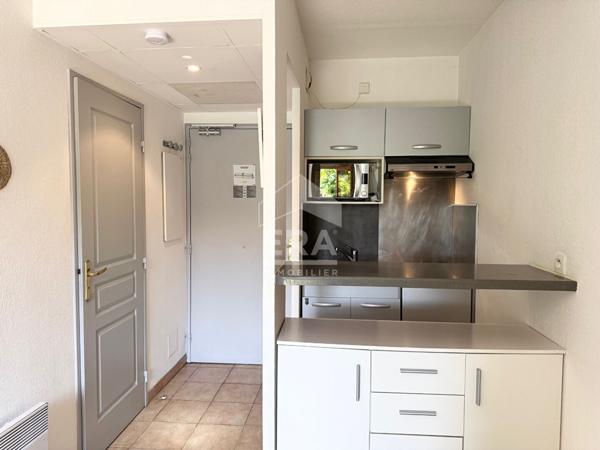 Mouans Sartoux, location studio meublé.