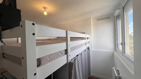 QUIMPER (29) — À VENDRE - Appartement T3 de 60,57 m² AU 6ᵉ et dernier — Balcon - Cave.