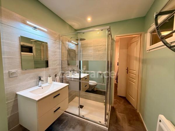 Maison de Maitre  à vendre 9 pièces CARCASSONNE (11)  sur 233m2 habitables , 5 chambres, garage, piscine terrain 1100m2