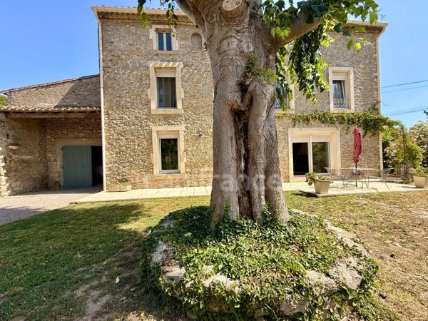 Maison de Maitre  à vendre 9 pièces CARCASSONNE (11)  sur 233m2 habitables , 5 chambres, garage, piscine terrain 1100m2
