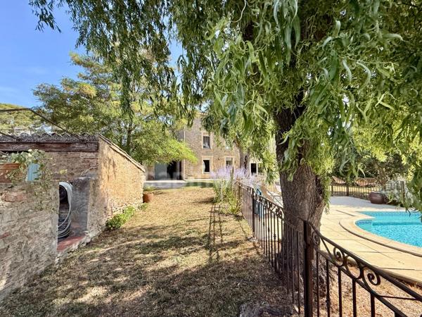 Maison de Maitre  à vendre 9 pièces CARCASSONNE (11)  sur 233m2 habitables , 5 chambres, garage, piscine terrain 1100m2