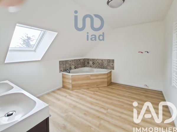 Location maison 6 pièces 154 m² Mantes-la-Jolie